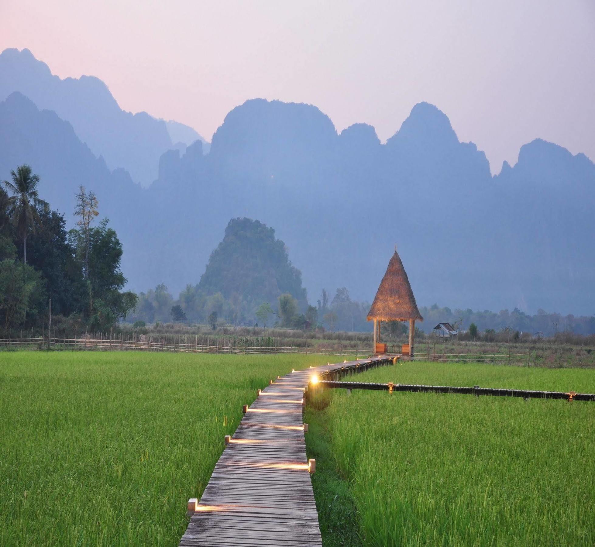 Viengtara Vangvieng Resort Vang Vieng Exterior photo